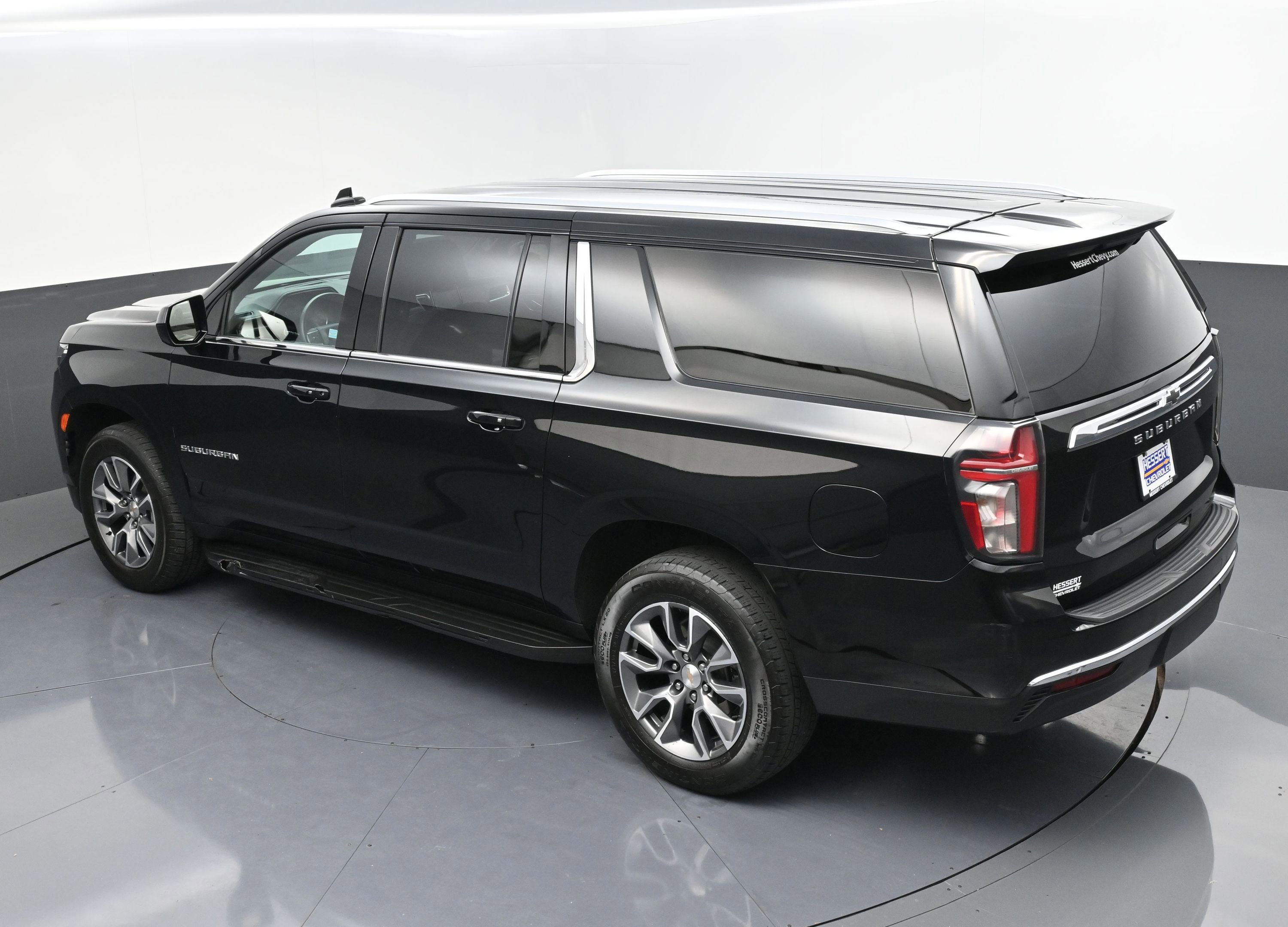 Certified 2024 Chevrolet Suburban LS w/ Driver Alert Package AWD/4WD image 48