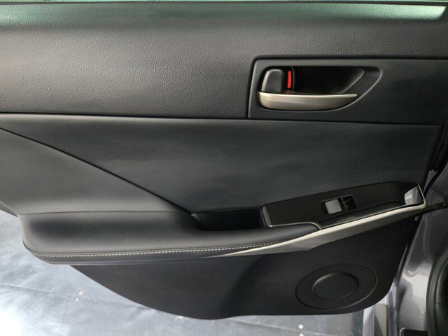 Certified 2020 Lexus IS 300 image 19