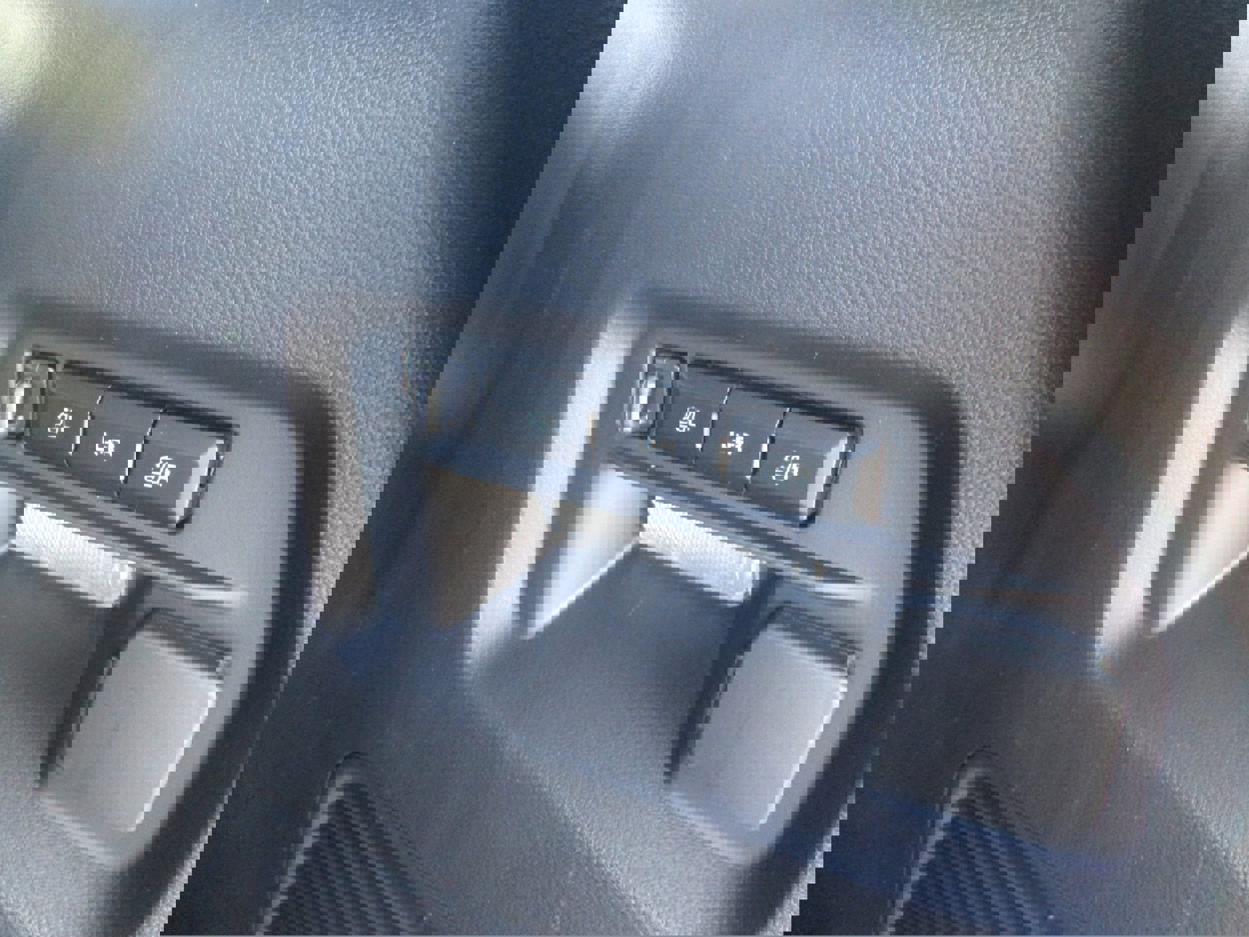 New 2026 Ford Explorer Platinum w/ LUX Leather Package image 39