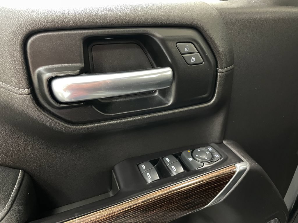 Used 2019 GMC Sierra 1500 SLE w/ SLE Value Package AWD/4WD image 22