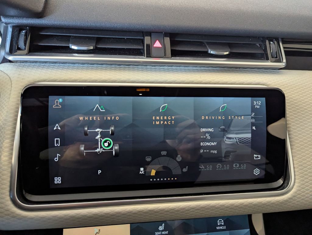 Used 2023 Land Rover Range Rover Velar S image 11