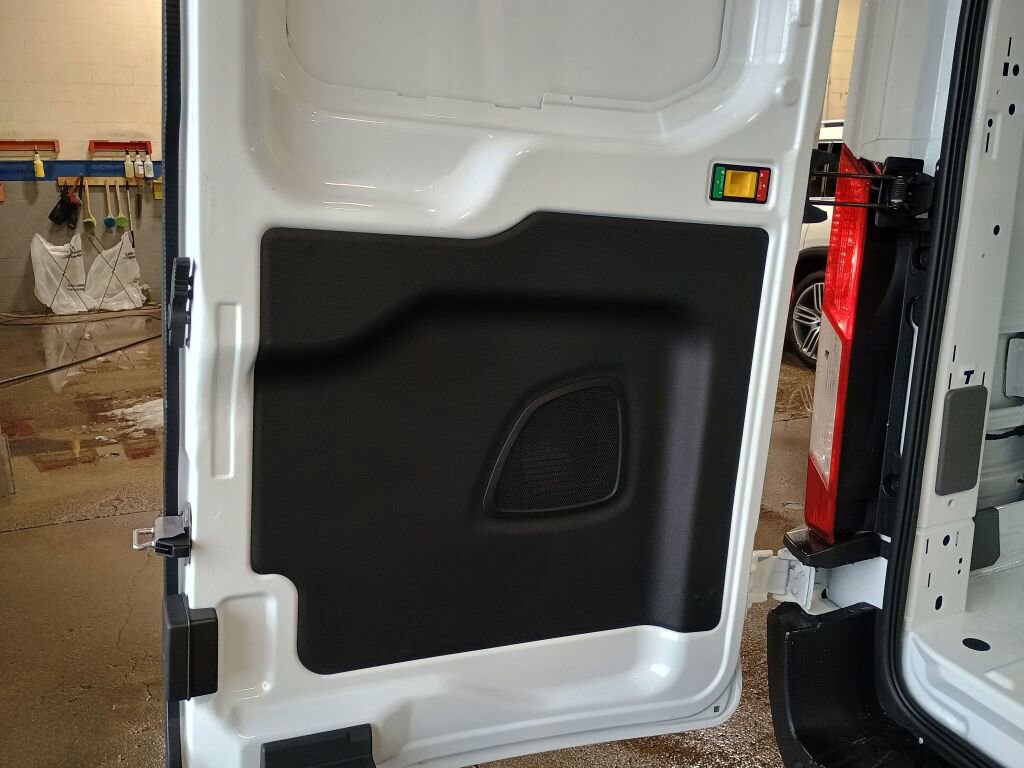 New 2026 Ford Transit 250 148 Medium Roof image 18