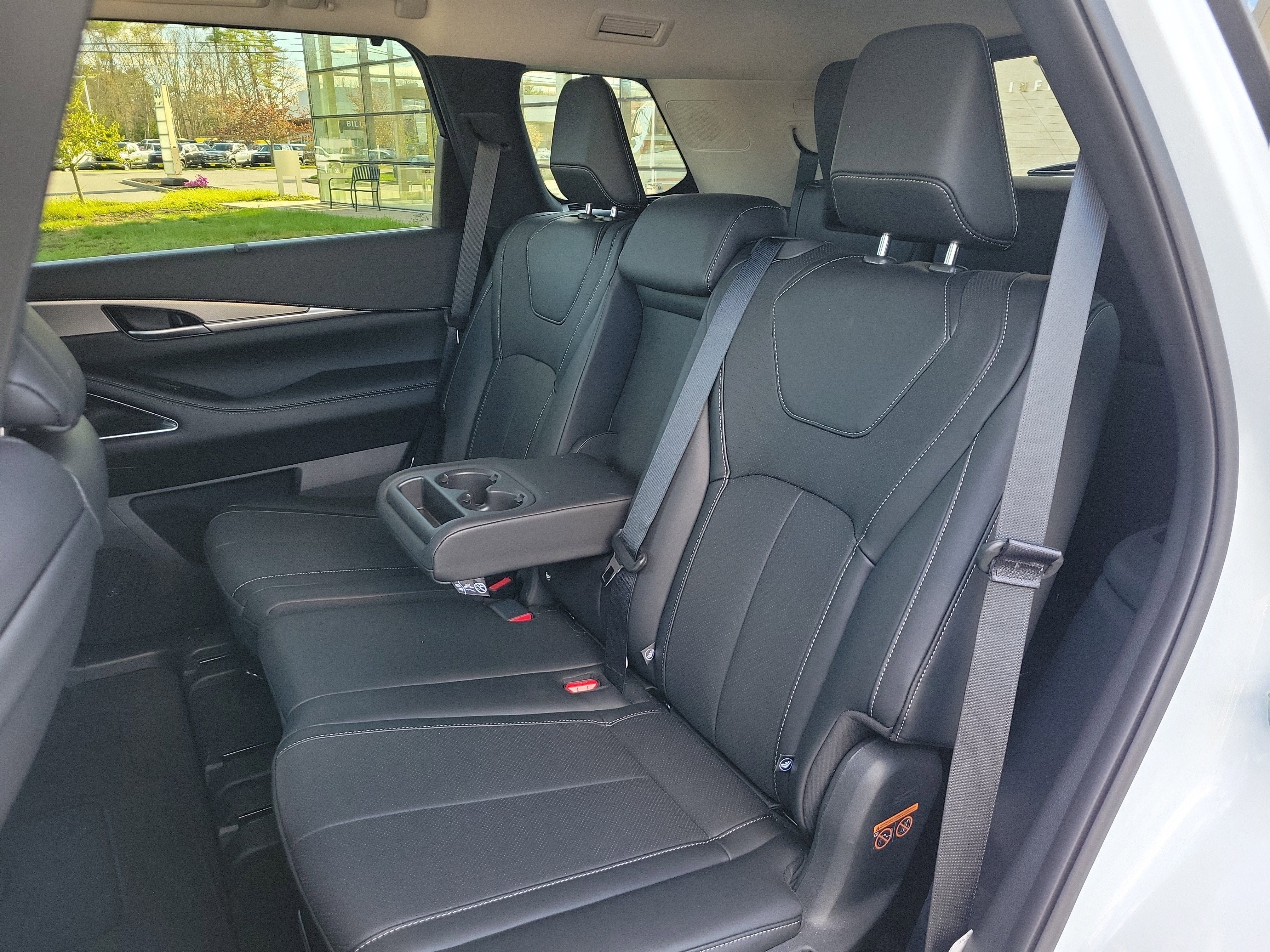Used 2026 INFINITI QX60 Luxe w/ Cargo Package AWD/4WD image 29