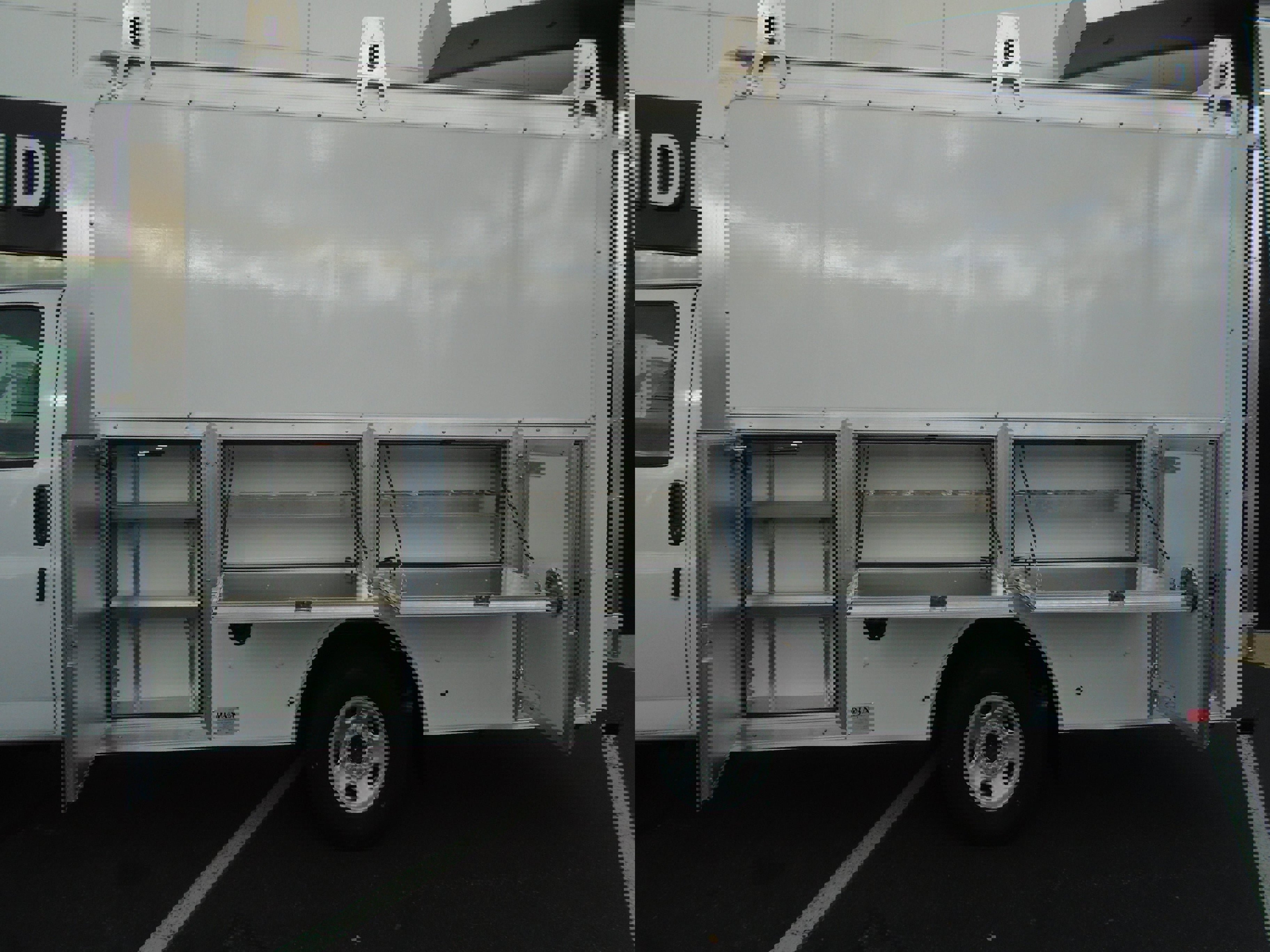 New 2025 GMC Savana 3500 Base w/ Power Convenience Package image 9