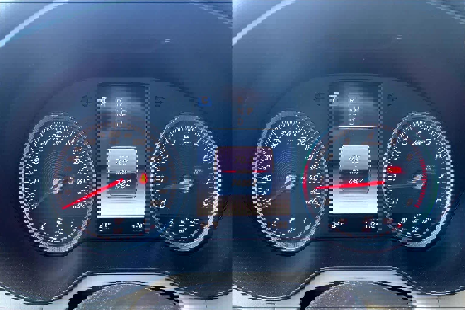 Used 2017 Mercedes-Benz GLC 300 4MATIC Coupe image 25