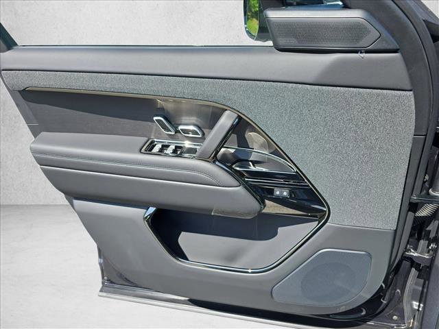 New 2026 Land Rover Range Rover Sport Dynamic SE AWD/4WD image 25
