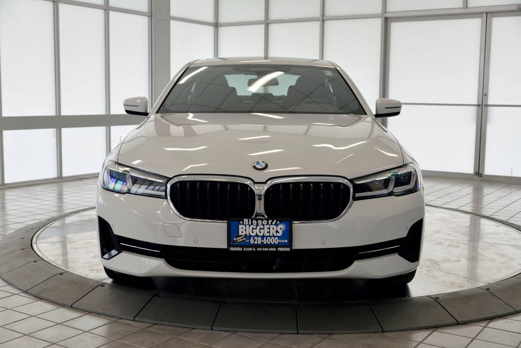 Used 2021 BMW 530e xDrive AWD/4WD image 3