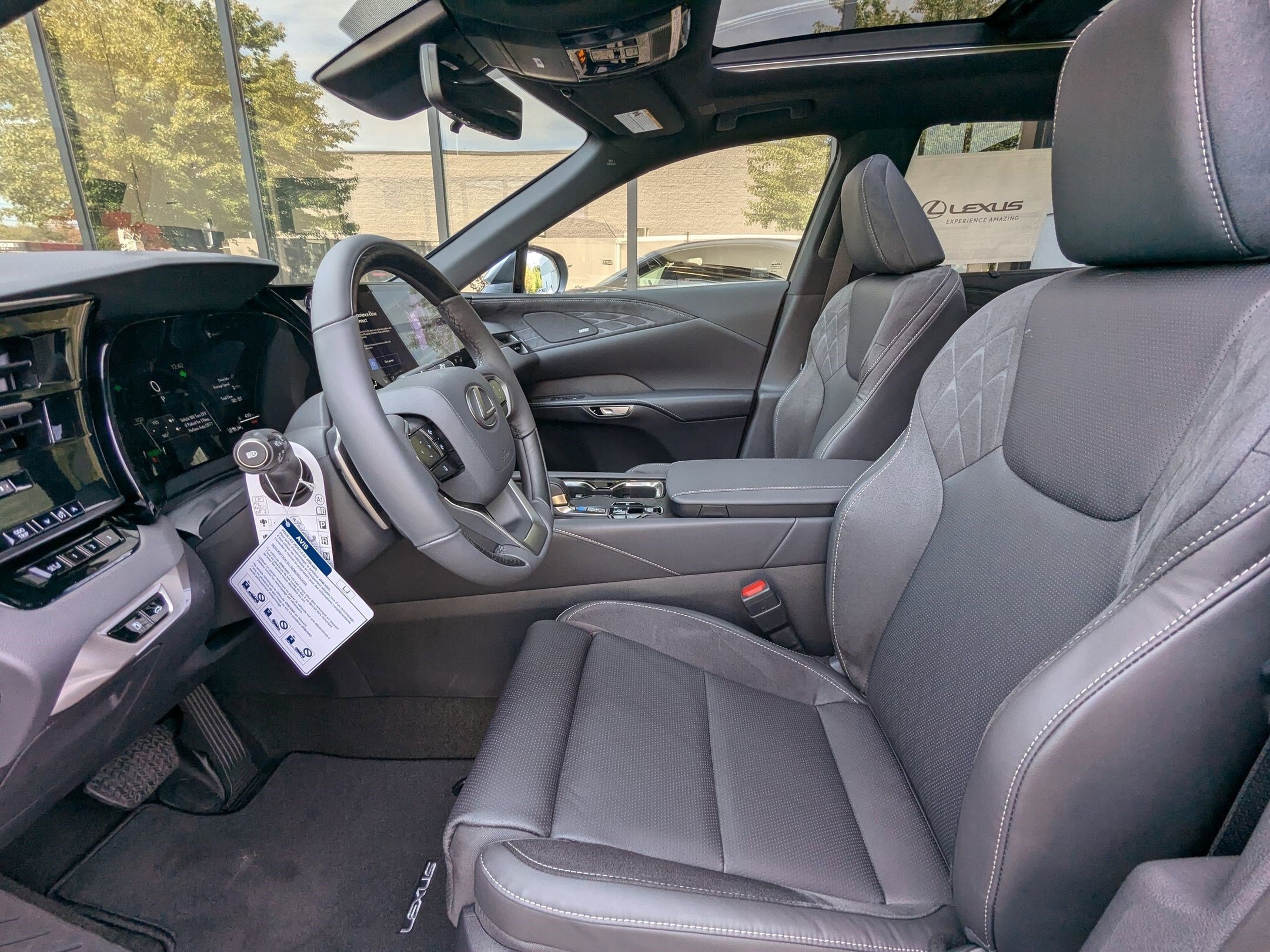 New 2025 Lexus RX 350 w/ Convenience Package image 5