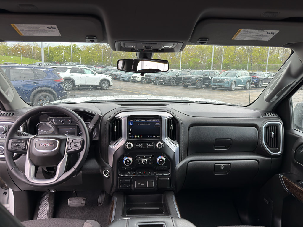 Used 2020 GMC Sierra 1500 Elevation w/ Elevation Value Package AWD/4WD image 28