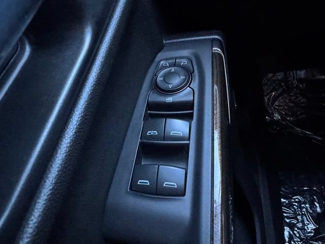 Certified 2021 Chevrolet Silverado 1500 LT Trail Boss w/ Convenience Package II AWD/4WD image 32