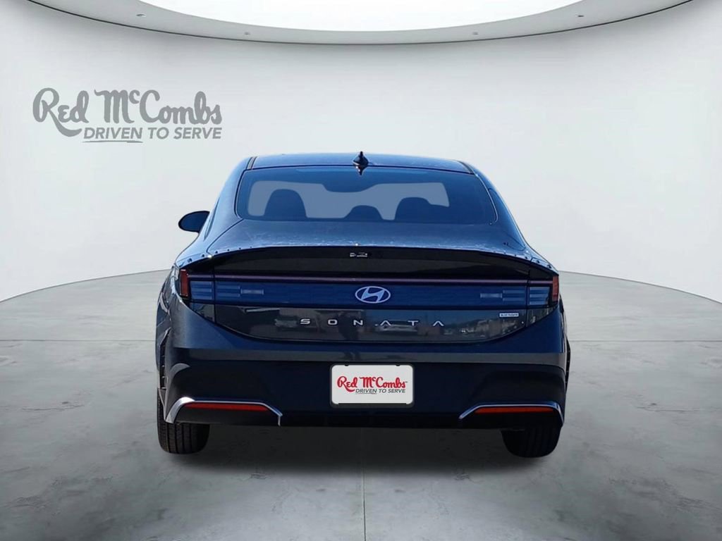 New 2026 Hyundai Sonata Blue FWD image 4