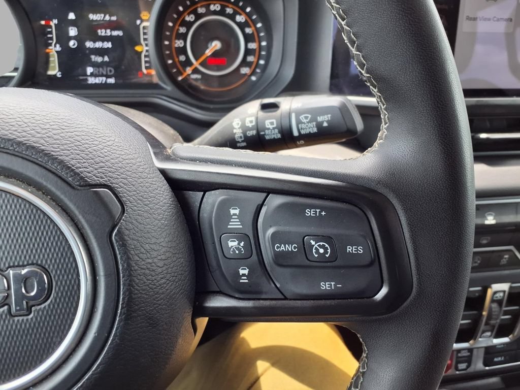 Certified 2025 Jeep Wrangler Unlimited Rubicon AWD/4WD image 14