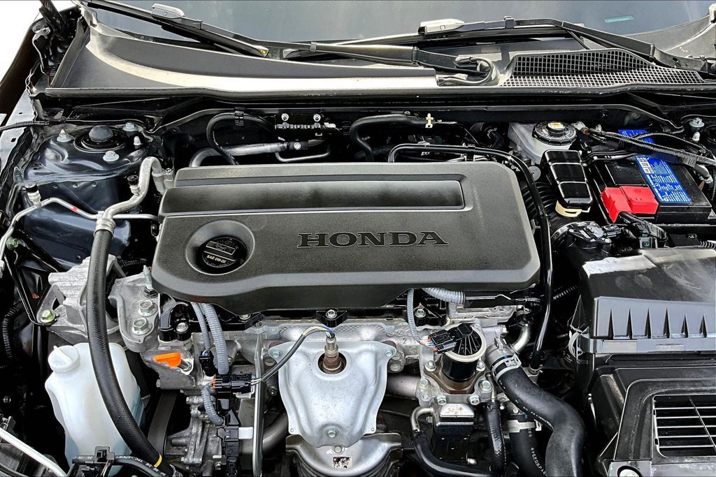 Used 2025 Honda Civic Sport image 31