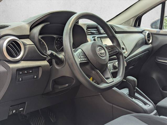 Used 2023 Nissan Versa S FWD image 9