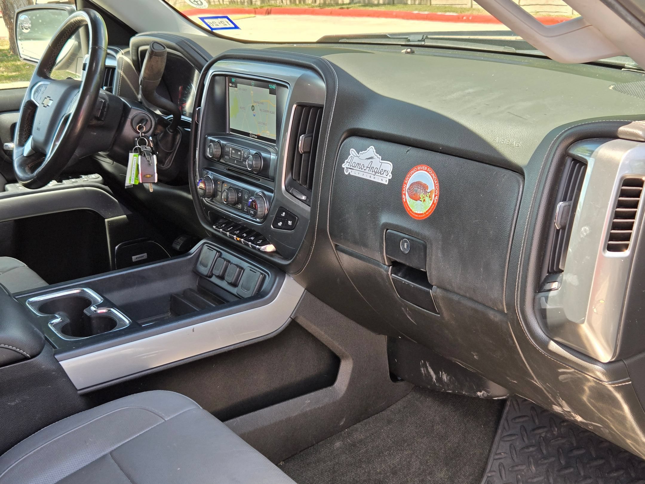 Used 2018 Chevrolet Silverado 1500 LTZ Z71 w/ LTZ Plus Package AWD/4WD image 29