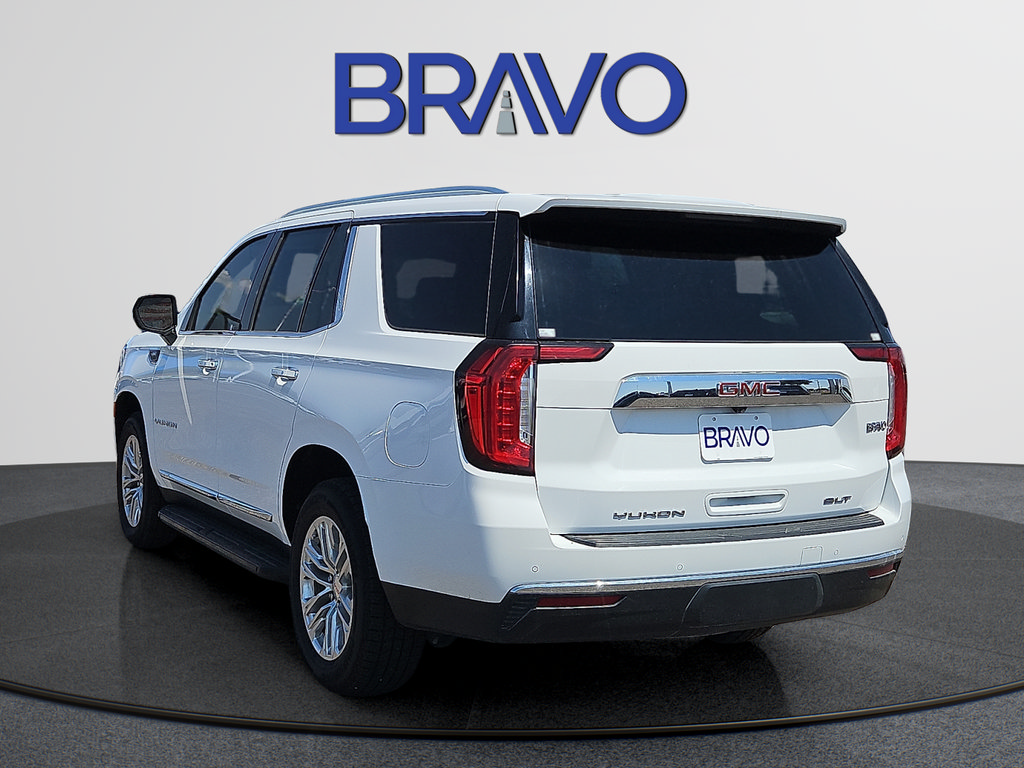 Used 2024 GMC Yukon SLT AWD/4WD image 3