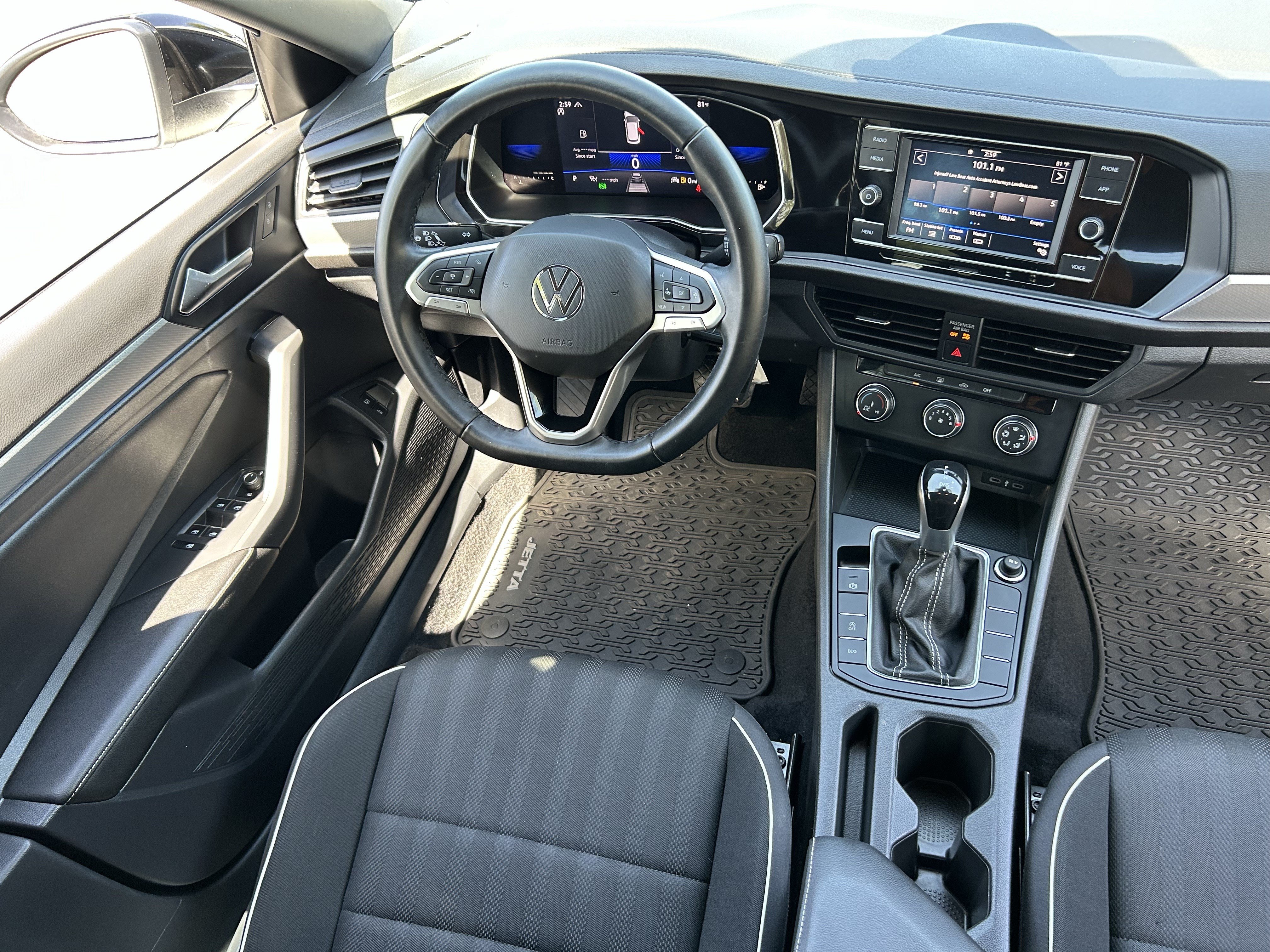 Certified 2022 Volkswagen Jetta Sport FWD image 12