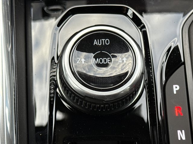 New 2026 GMC Canyon Elevation w/ Convenience Package image 20