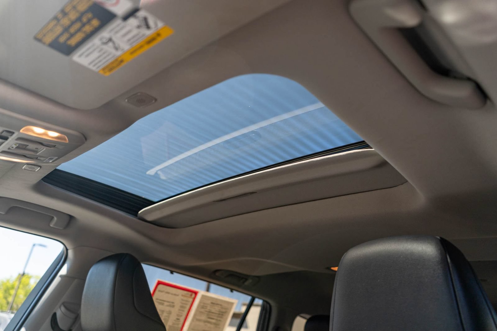 Certified 2025 Toyota Highlander XLE FWD image 26