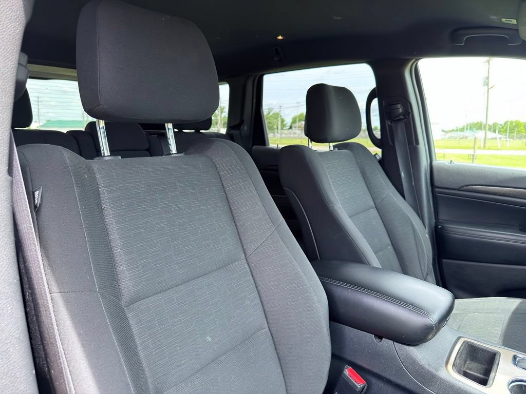 Used 2017 Jeep Grand Cherokee Laredo AWD/4WD image 31