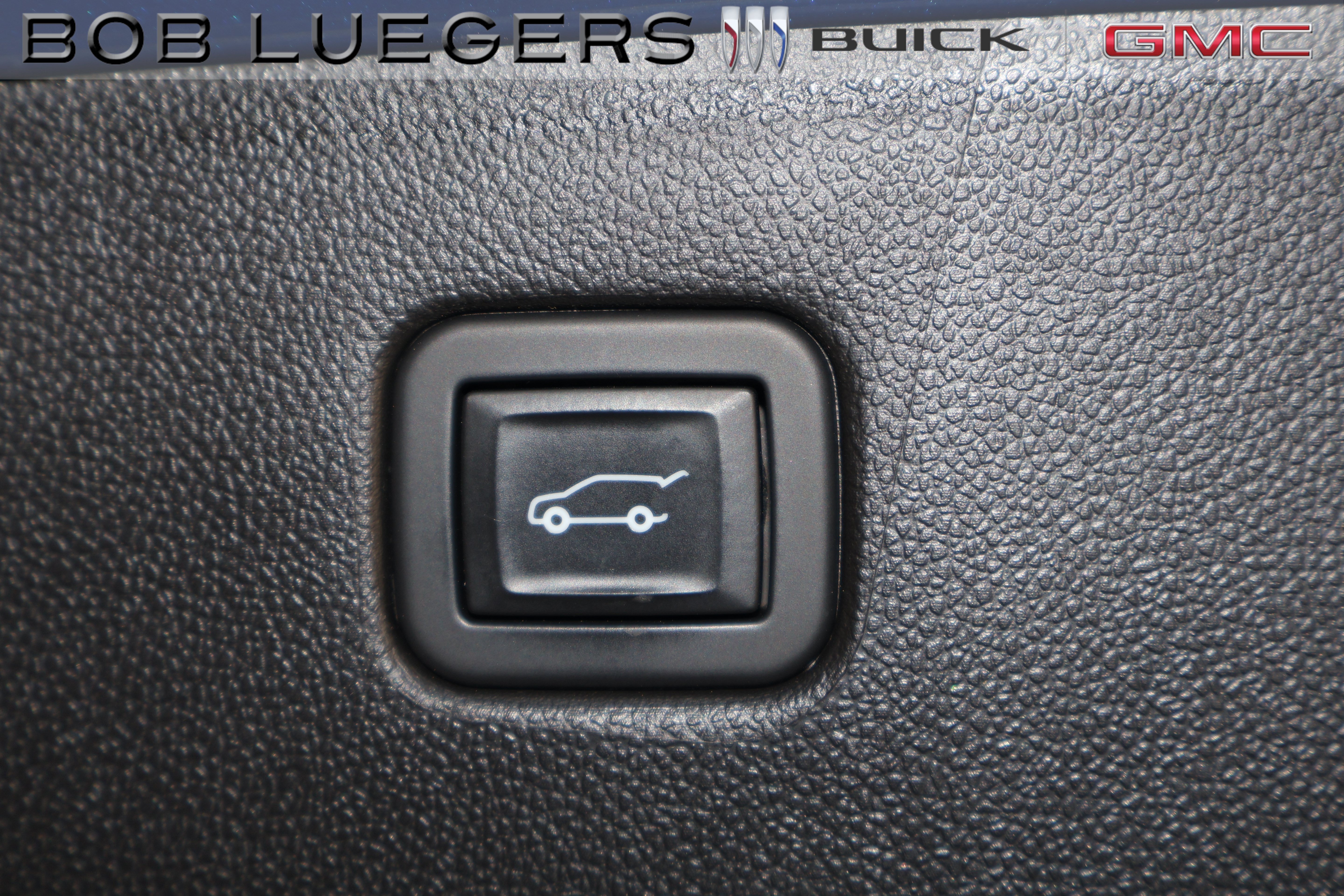 Certified 2020 Chevrolet Blazer RS FWD image 21