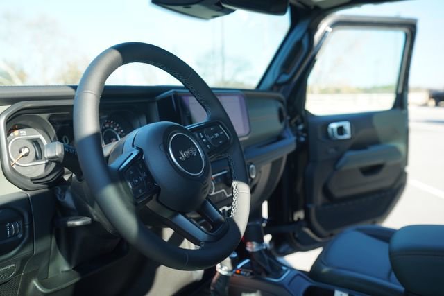 New 2026 Jeep Gladiator Mojave AWD/4WD image 24