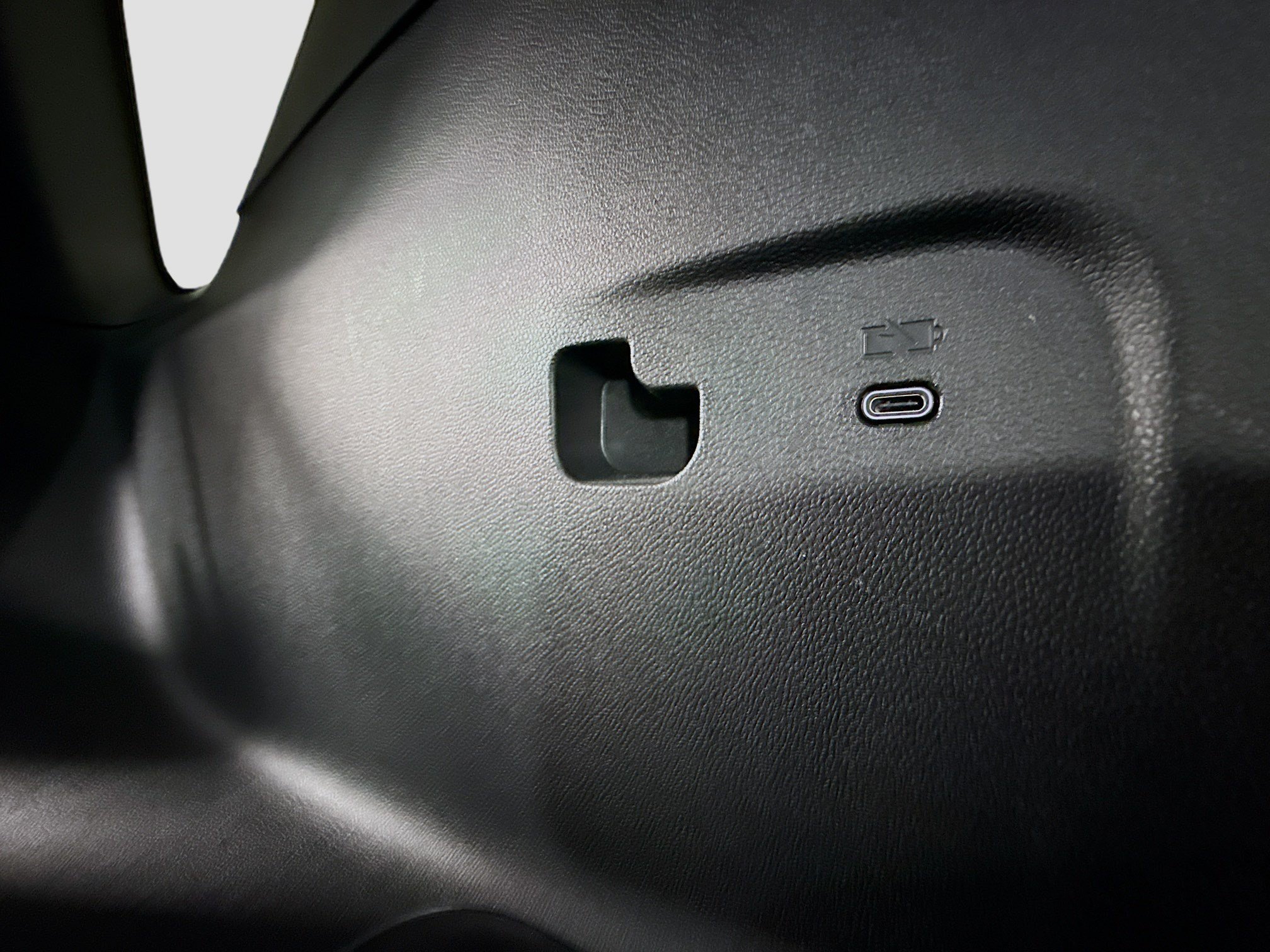 Used 2026 Chevrolet Traverse LT FWD image 46