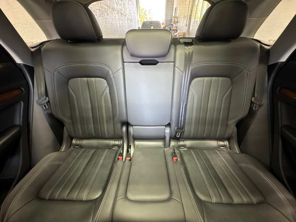 Used 2023 Audi Q5 2.0T Premium w/ Convenience Package AWD/4WD image 20
