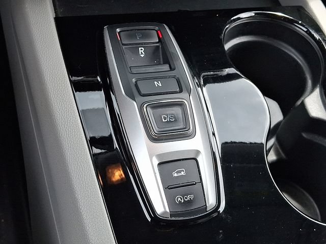 Used 2016 Honda Pilot Touring image 11