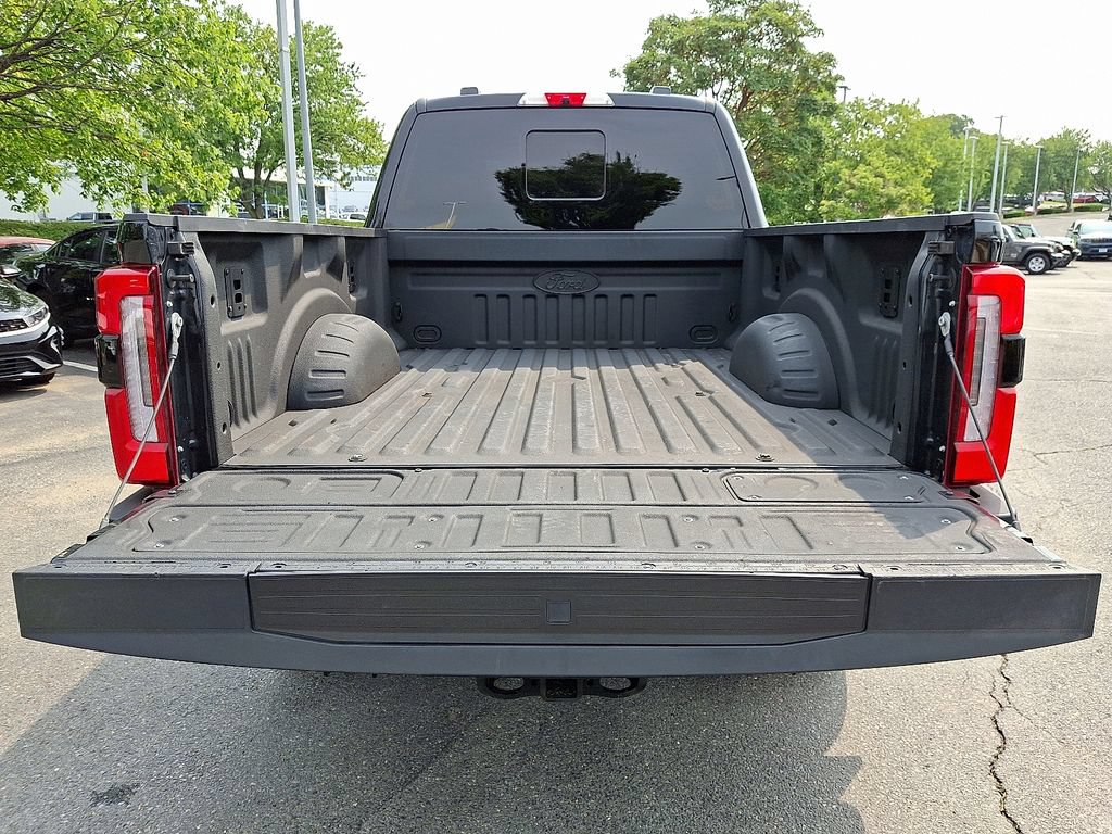 Used 2026 Ford F250 Platinum AWD/4WD image 32