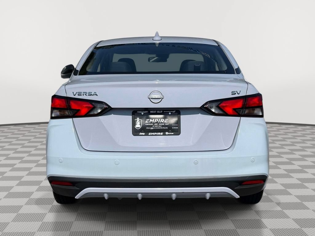 Used 2024 Nissan Versa SV w/ Trunk Package FWD image 7