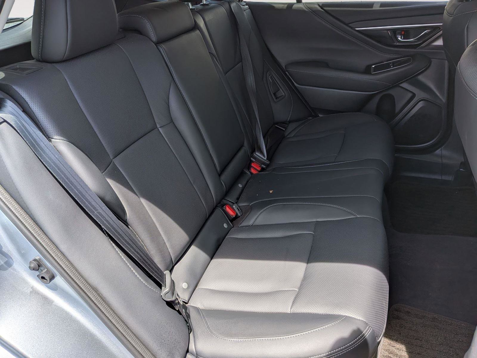 Certified 2025 Subaru Outback Limited AWD/4WD image 36