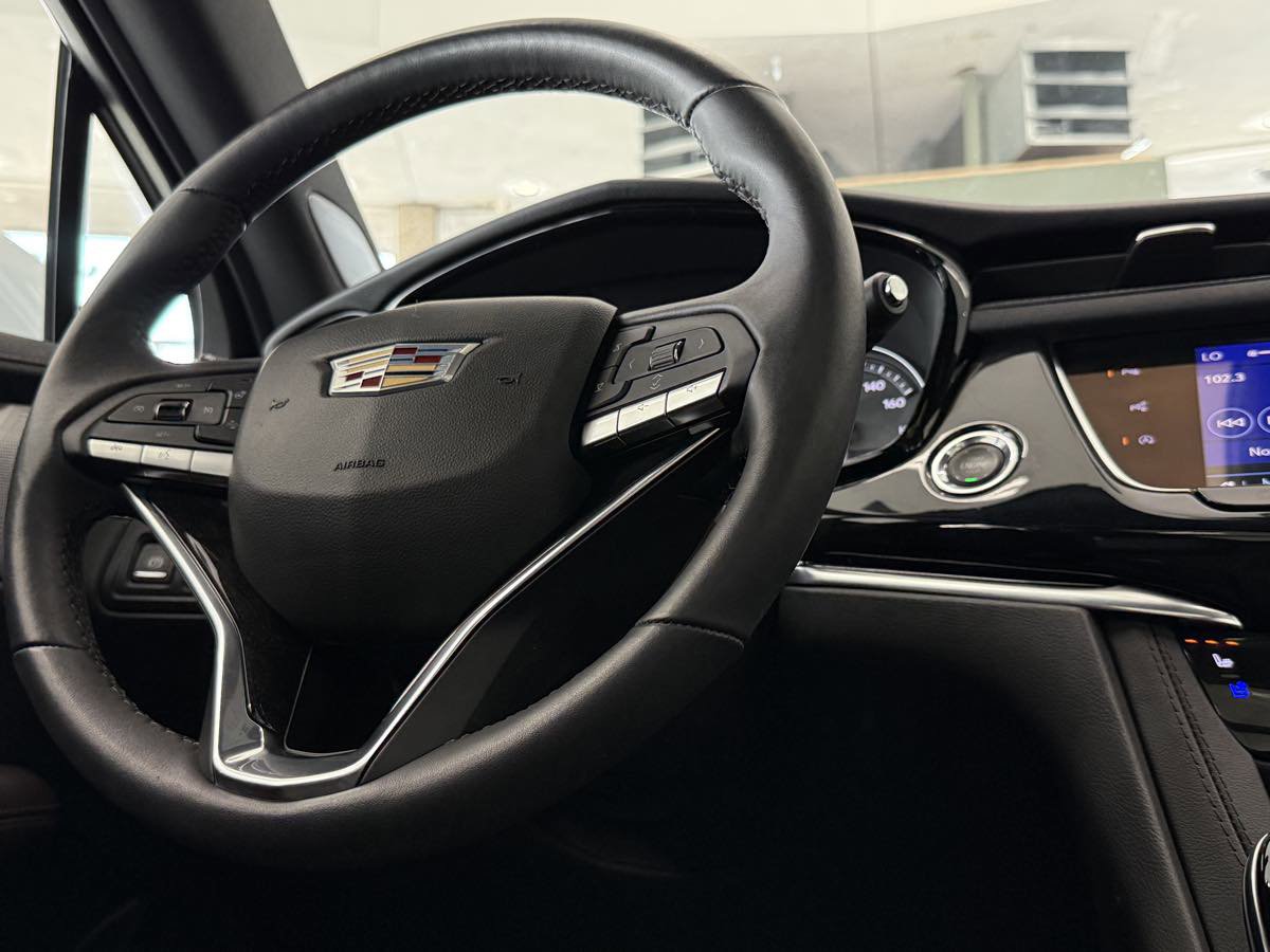 Used 2024 Cadillac XT6 Premium Luxury w/ Technology Package image 45