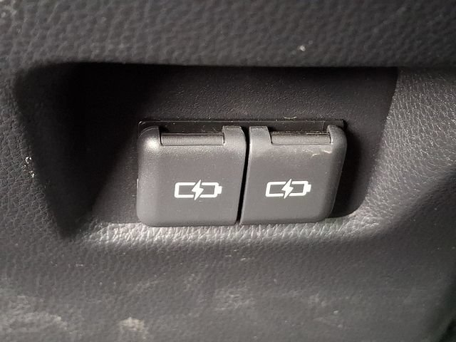 Used 2023 Toyota RAV4 XSE AWD/4WD image 11
