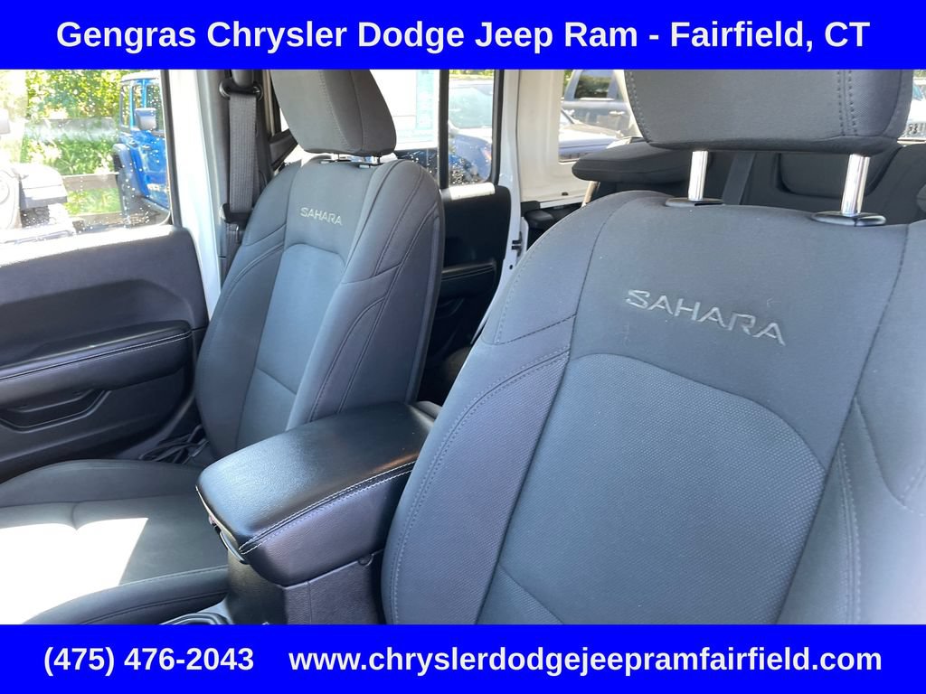 Used 2019 Jeep Wrangler Unlimited Sahara AWD/4WD image 47