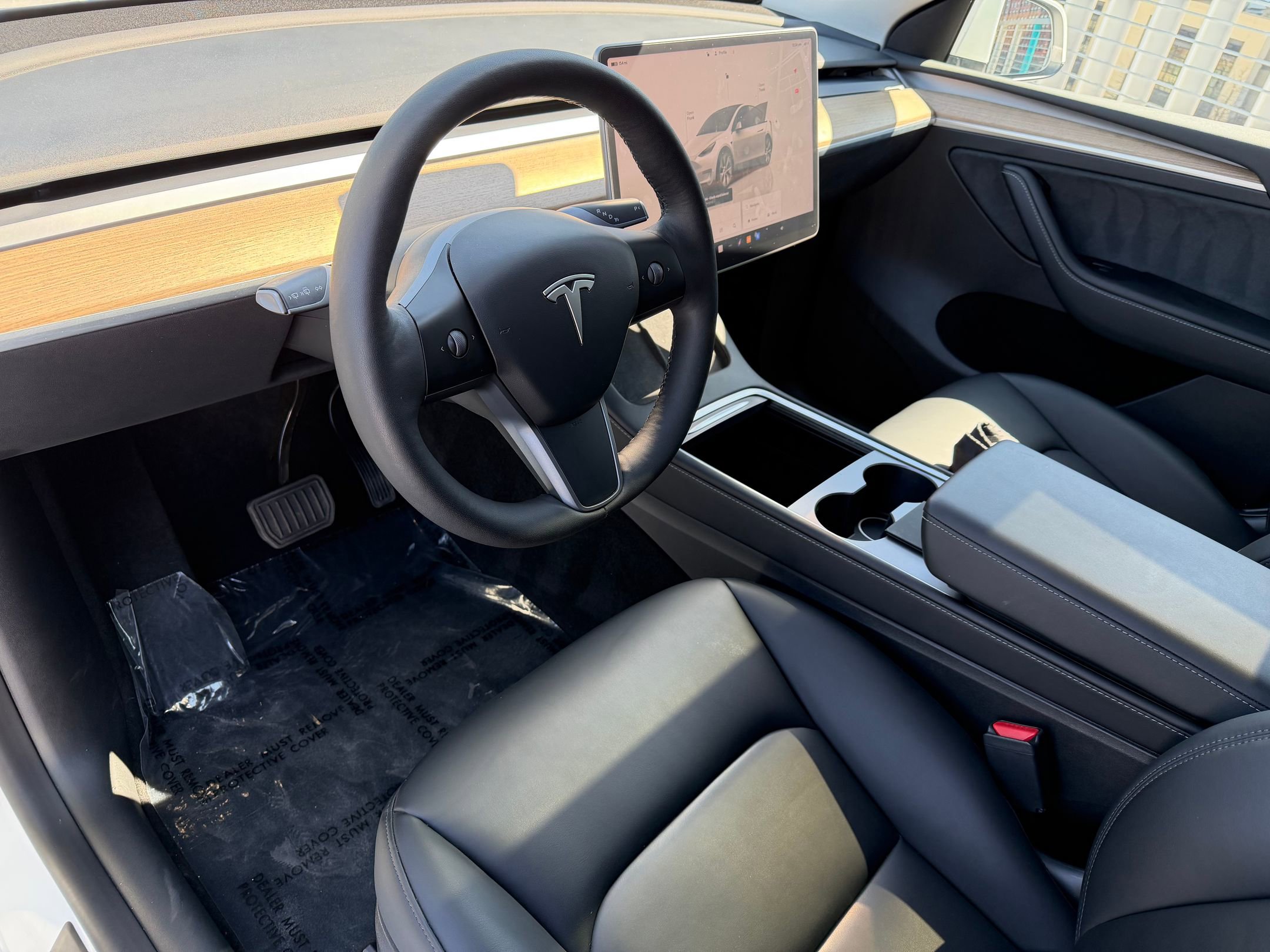 Used 2022 Tesla Model Y Long Range image 4