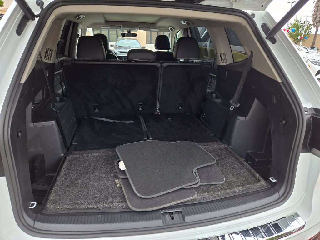 Used 2023 Volkswagen Atlas SE AWD/4WD image 26