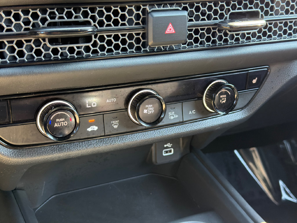 Used 2025 Honda HR-V Sport image 25