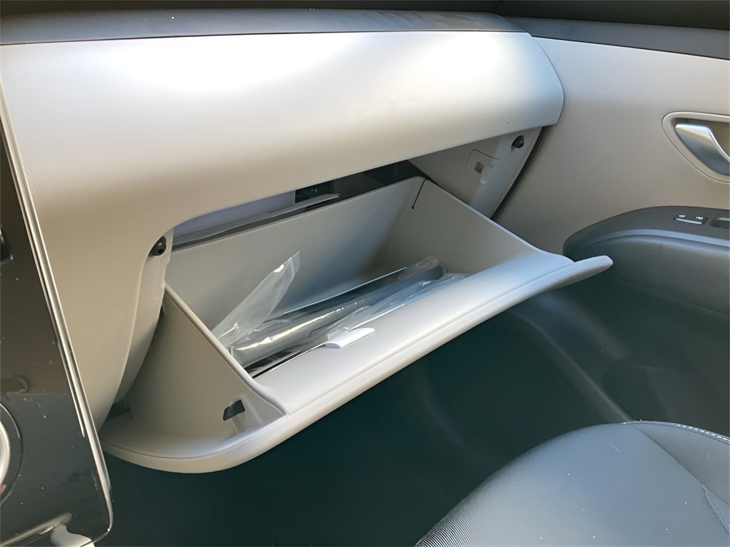 Certified 2024 Hyundai Tucson SE image 28