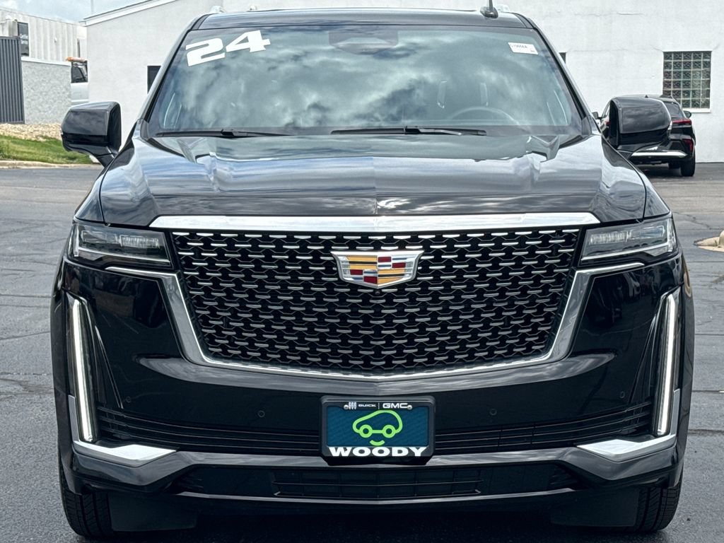 Certified 2024 Cadillac Escalade Premium Luxury w/ Performance Package AWD/4WD image 4