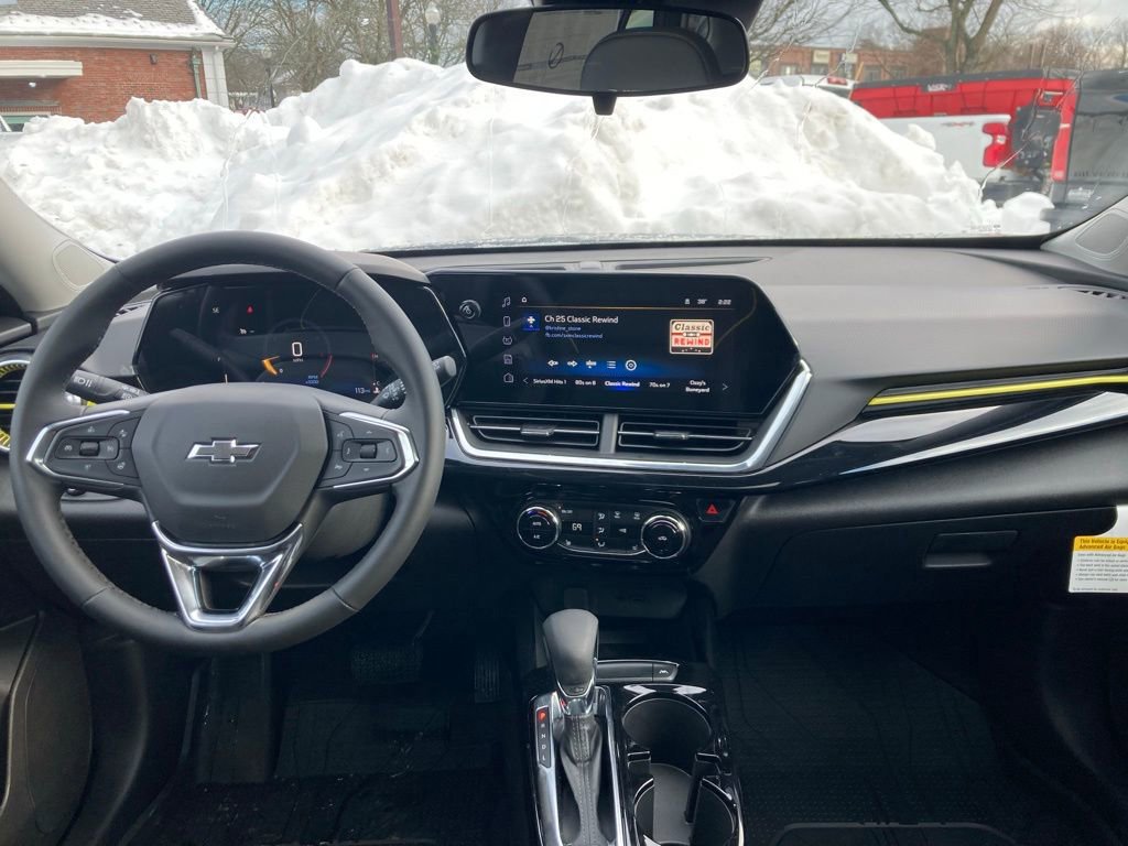 New 2026 Chevrolet Trax ACTIV w/ Sunroof Package image 11