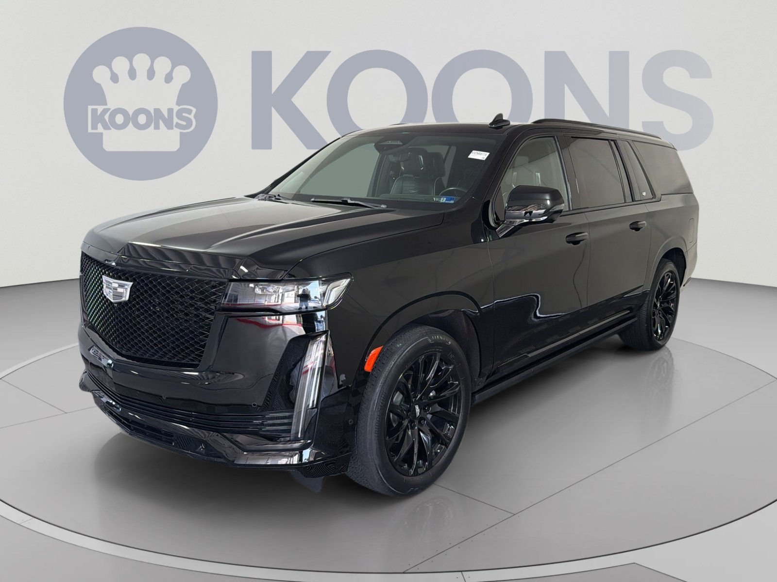 Used 2022 Cadillac Escalade ESV Sport Platinum w/ LPO, ONYX Package AWD/4WD image 1