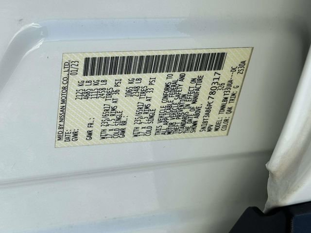 Used 2023 Nissan Rogue S image 25