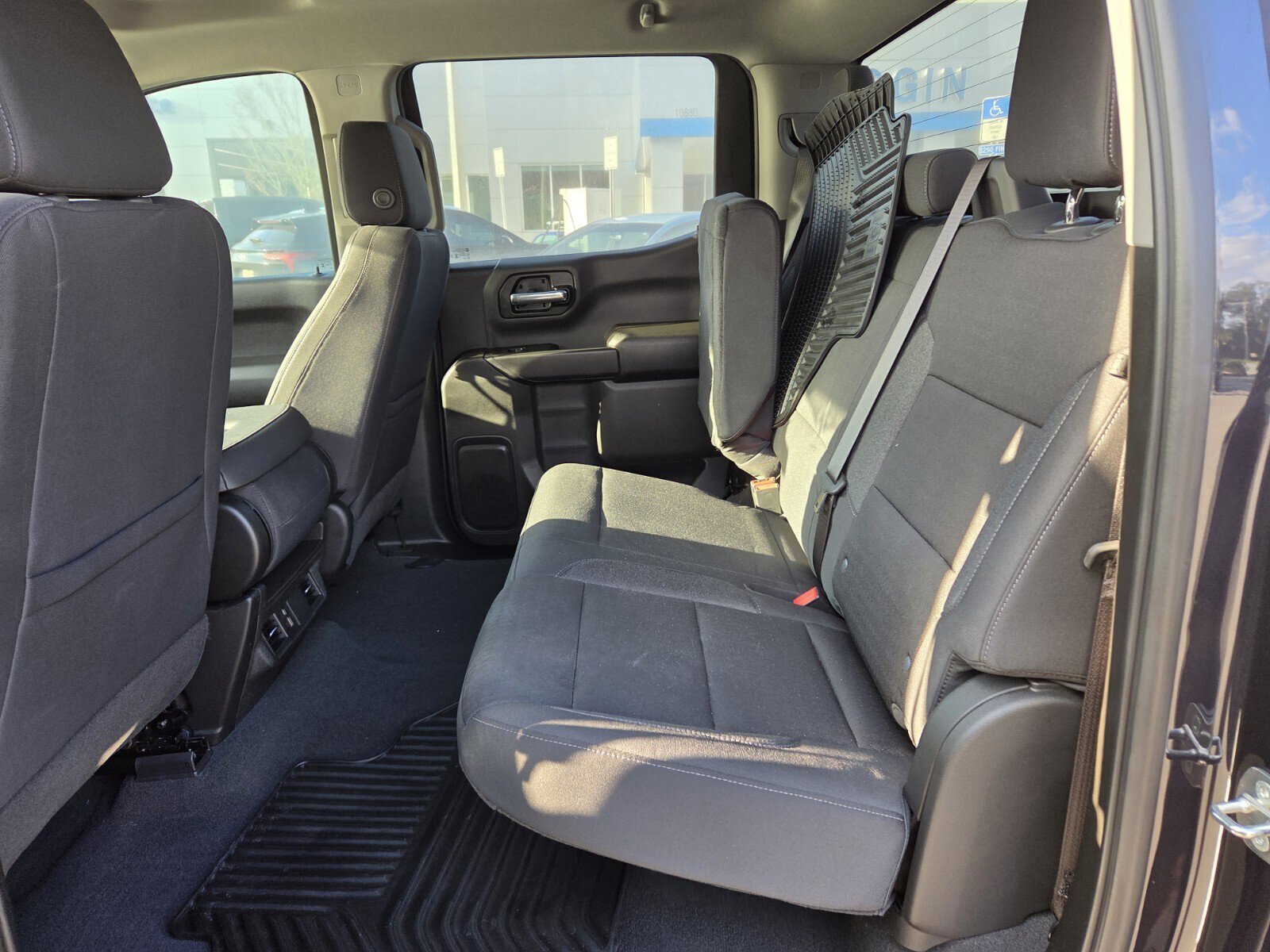 Used 2024 Chevrolet Silverado 1500 Custom Trail Boss w/ LPO, Dark Essentials Package image 12