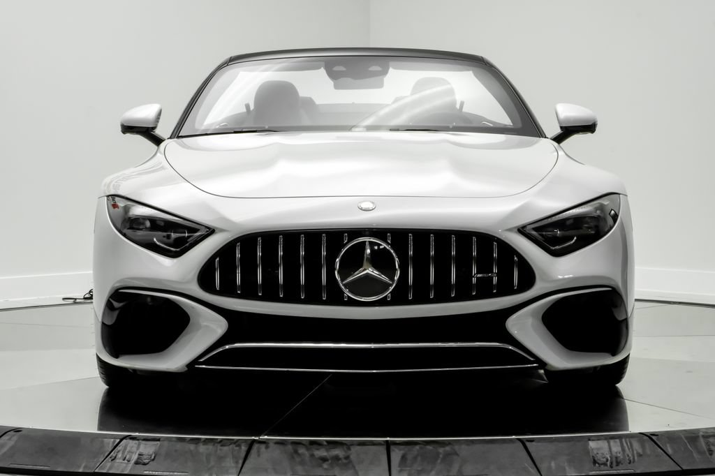 Used 2023 Mercedes-Benz SL 55 AMG 4MATIC image 3