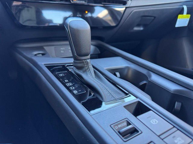 New 2027 Nissan Sentra SV w/ Floor Mat Package FWD image 16