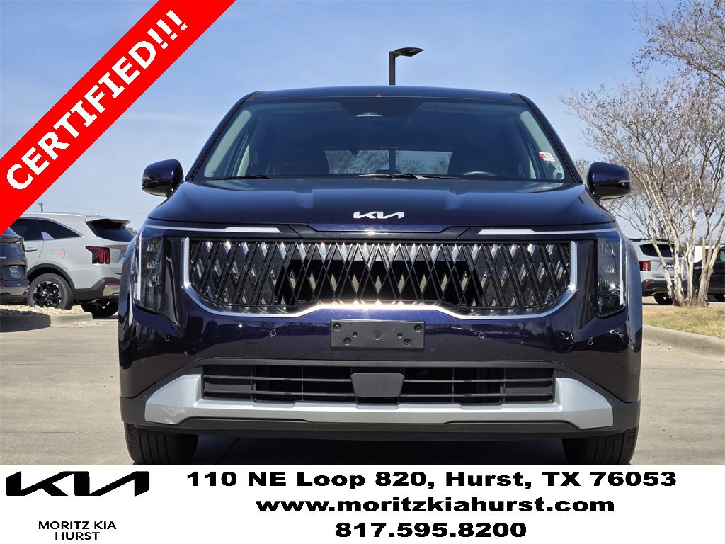 Certified 2025 Kia Carnival image 11
