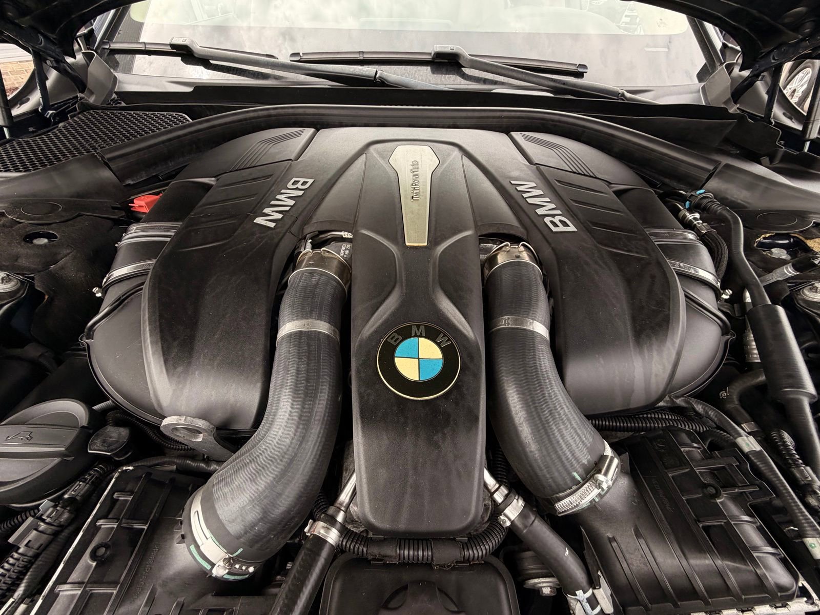 Used 2016 BMW 750i xDrive AWD/4WD image 92