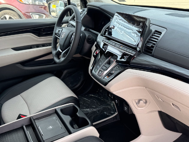 New 2027 Honda Odyssey Elite image 9