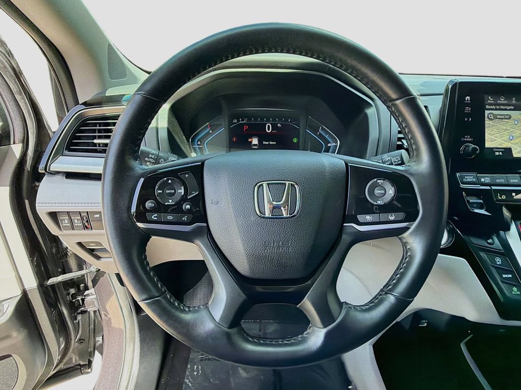 Certified 2024 Honda Odyssey Touring image 10